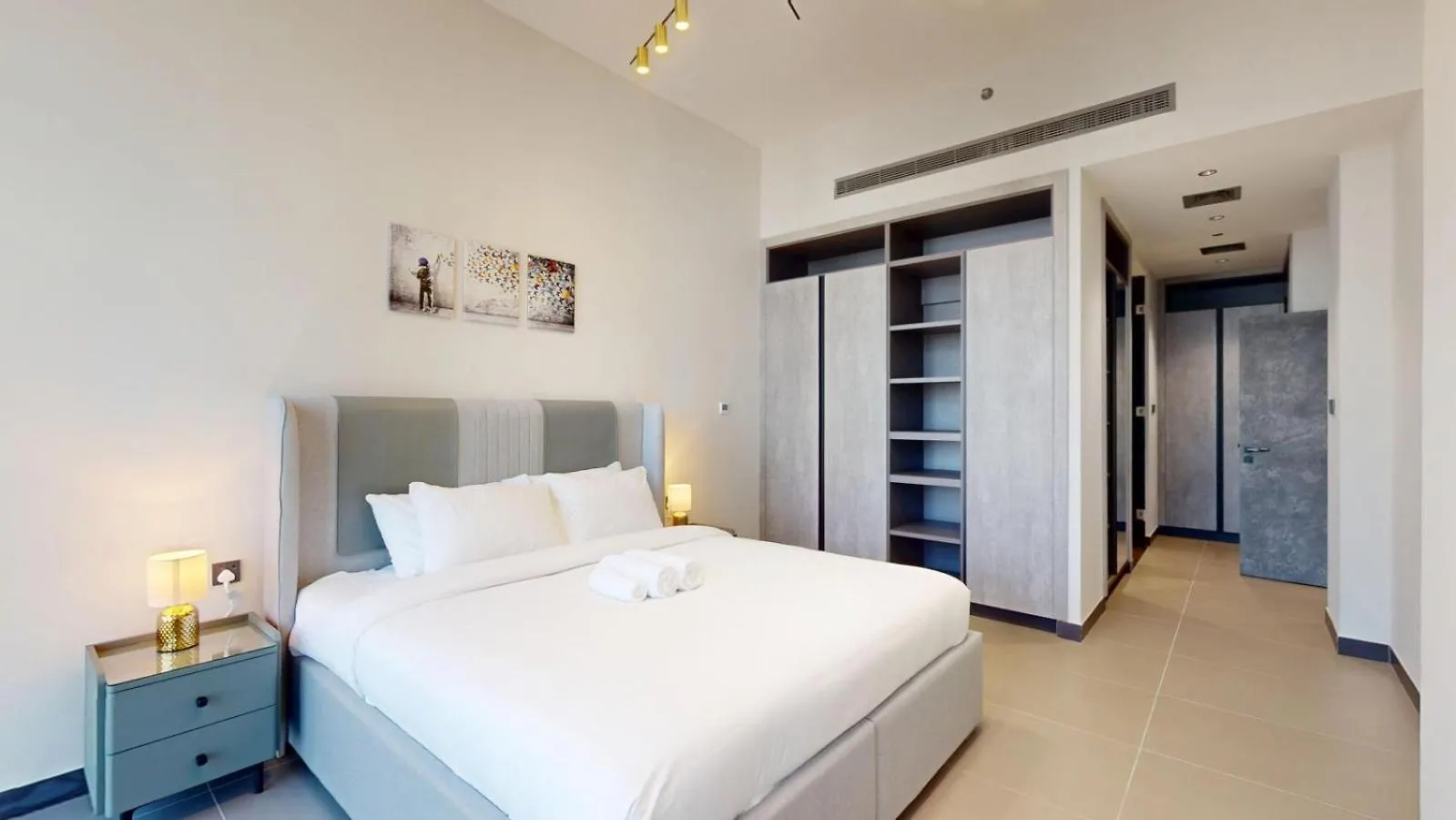 Mbl Royal - Cosy One Bedroom With City View Dubai Apartment