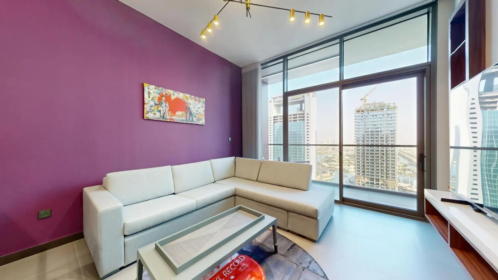 Mbl Royal - Cosy One Bedroom With City View Dubai